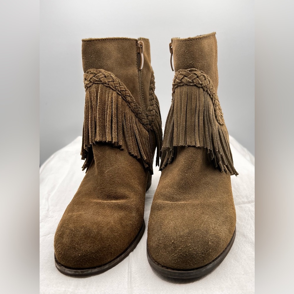 Sbicca Vintage Collection Olive Green Fringe Booties Size 7.5